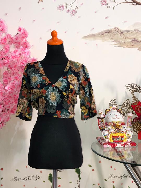 Crop top wrap motif bunga — baju thrift preloved