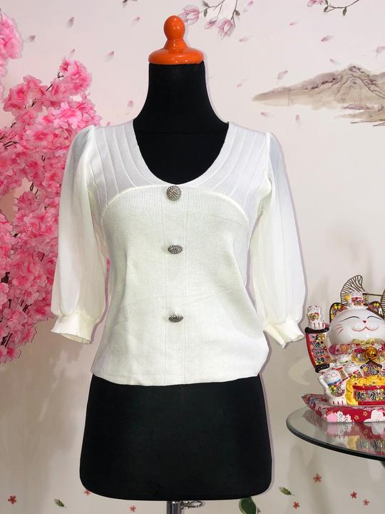 Atasan rajut lengan balon, kancing permata — baju thrift preloved